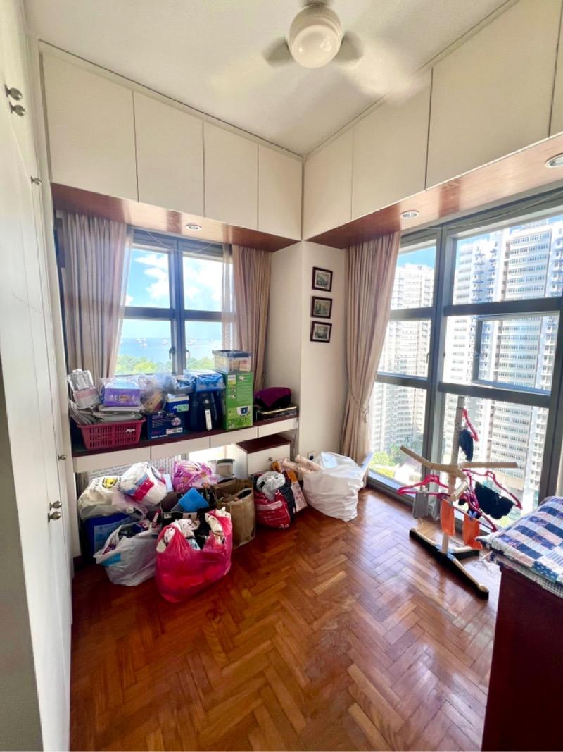 The Bayshore Condominium For Sale, $2,100,000, 4 Bed 3 Bath 1,432 sqft $1,466.00 psf