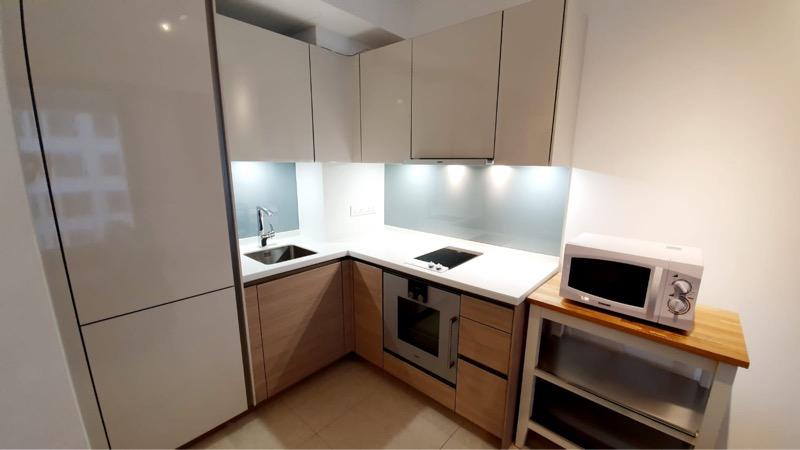 V on Shenton Condominium For Sale, $2,200,000, 2 Bed 2 Bath 1,152 sqft $1,910.00 psf