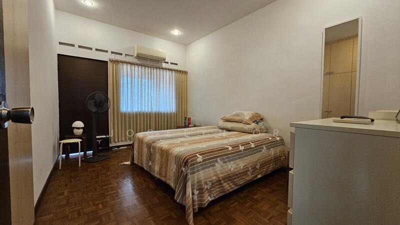 Pasir Ris Beach Park