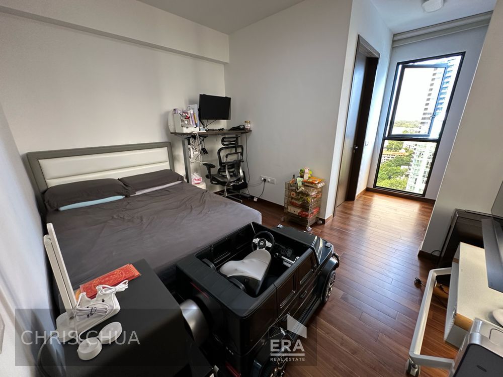 Rare High Floor Quiet Facing for Sale