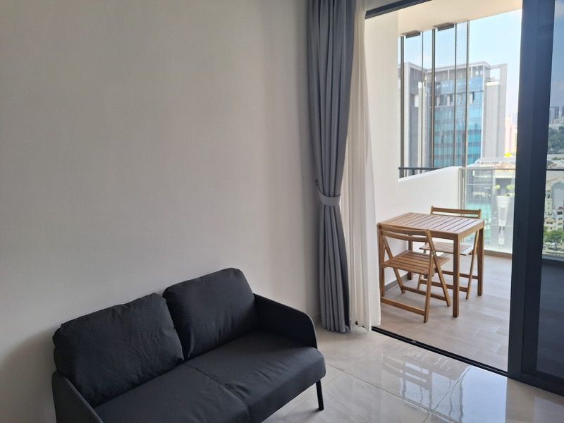 Uptown @ Farrer Condominium For Sale, $1,200,000, 2 Bed 2 Bath 538 sqft $2,230.00 psf