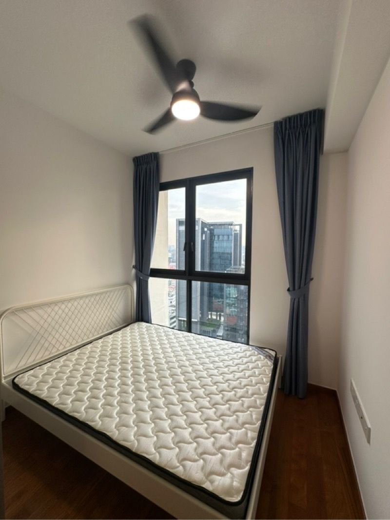 Uptown @ Farrer Condominium For Sale, $1,200,000, 2 Bed 2 Bath 538 sqft $2,230.00 psf