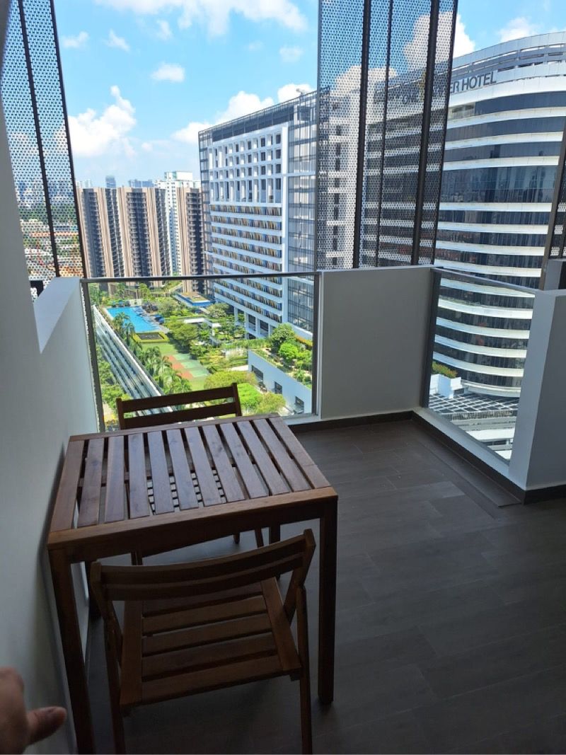 Uptown @ Farrer Condominium For Sale, $1,200,000, 2 Bed 2 Bath 538 sqft $2,230.00 psf