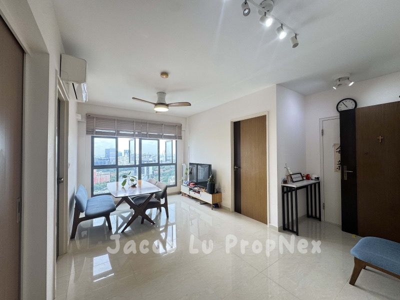 53 Strathmore Avenue HDB Apartment For Sale, $988,000, 2 Bed 2 Bath 667 sqft $1,481.00 psf HDB Apartment | D03 Queenstown | Prop-GPT the AI-Powered Property Guru