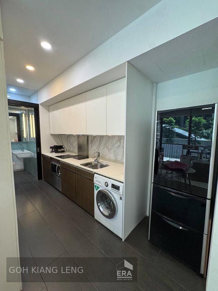 Urban Chic 1-bedroom at Nomu, Steps From the Heart of the City