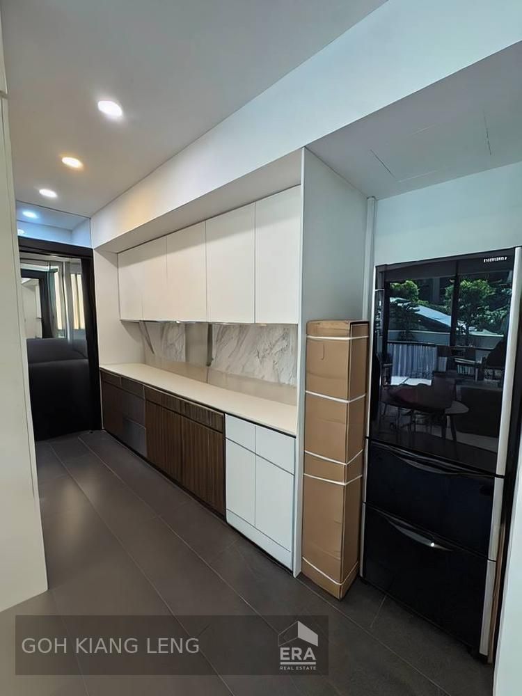 Urban Chic 1-bedroom at Nomu, Steps From the Heart of the City