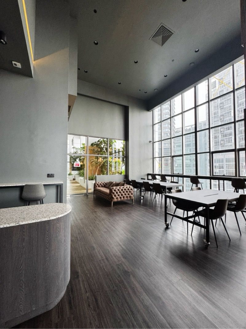 Icon Apartment For Sale, $1,199,990, 1 Bed 1 Bath 689 sqft $1,742.00 psf