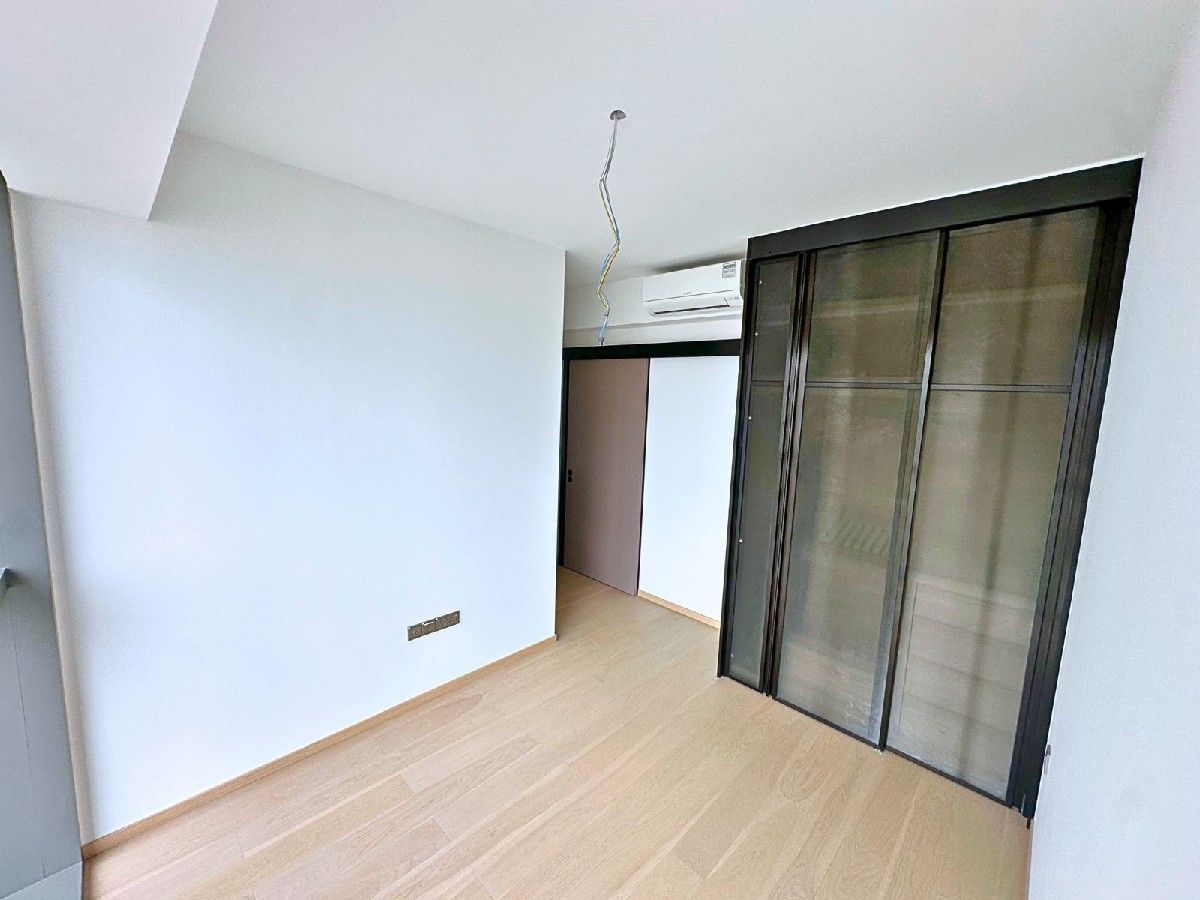 One Bernam Condominium For Sale, $2,200,000, 2 Bed 1 Bath 700 sqft $3,143.00 psf