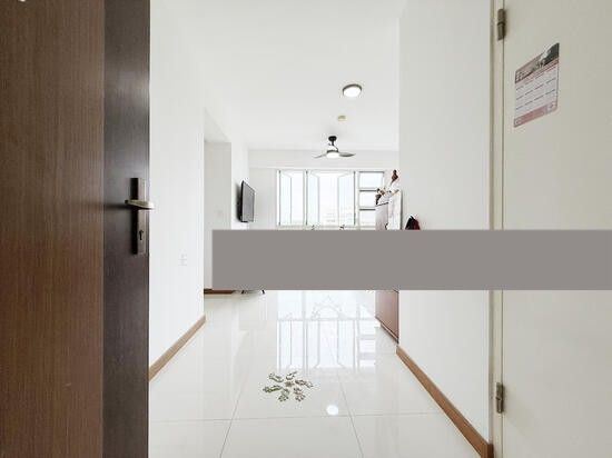 42A Margaret Drive HDB Apartment For Sale, $818,000, 2 Bed 2 Bath 678 sqft $1,206.00 psf