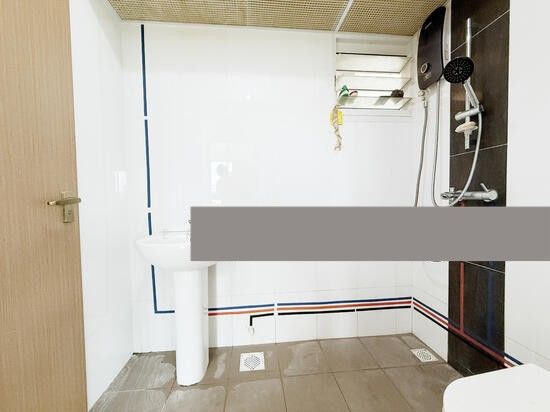 42A Margaret Drive HDB Apartment For Sale, $818,000, 2 Bed 2 Bath 678 sqft $1,206.00 psf