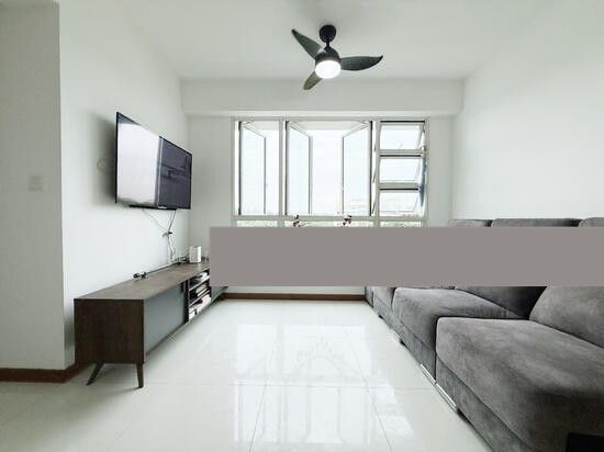 42A Margaret Drive HDB Apartment For Sale, $818,000, 2 Bed 2 Bath 678 sqft $1,206.00 psf