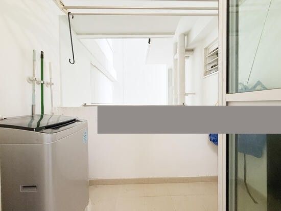 42A Margaret Drive HDB Apartment For Sale, $818,000, 2 Bed 2 Bath 678 sqft $1,206.00 psf