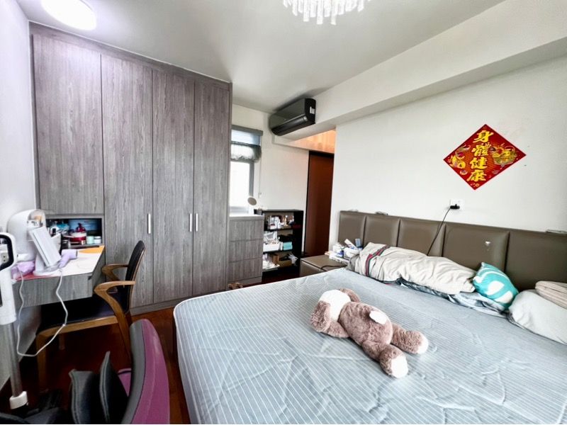 36 Margaret Drive HDB Apartment For Sale, $1,268,000, 3 Bed 2 Bath 925 sqft $1,371.00 psf