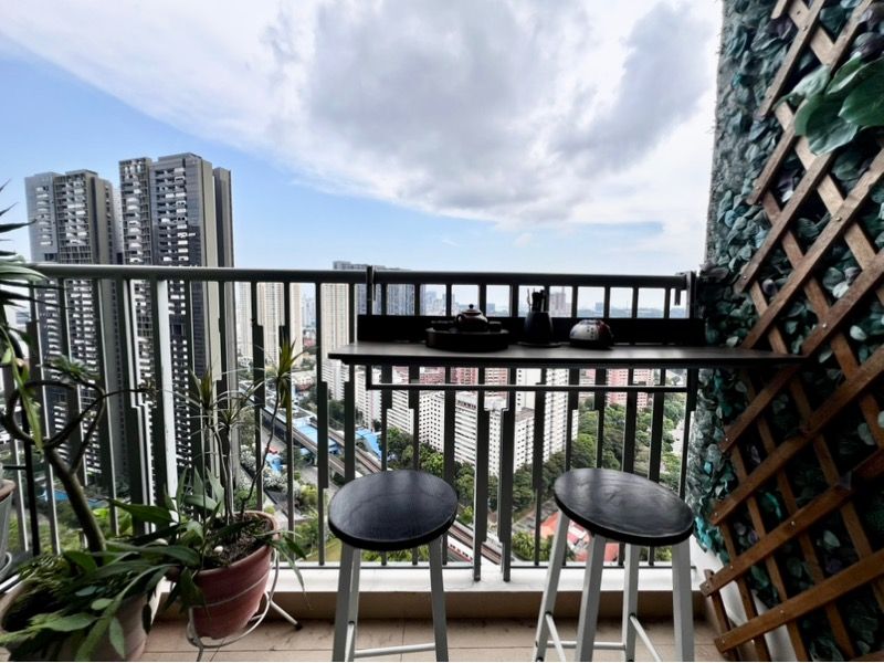 36 Margaret Drive HDB Apartment For Sale, $1,268,000, 3 Bed 2 Bath 925 sqft $1,371.00 psf