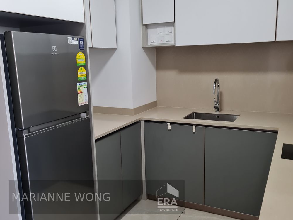 Two Bedrooms 1 Bath With Lovely Park/greenery View; Quiet With Privacy