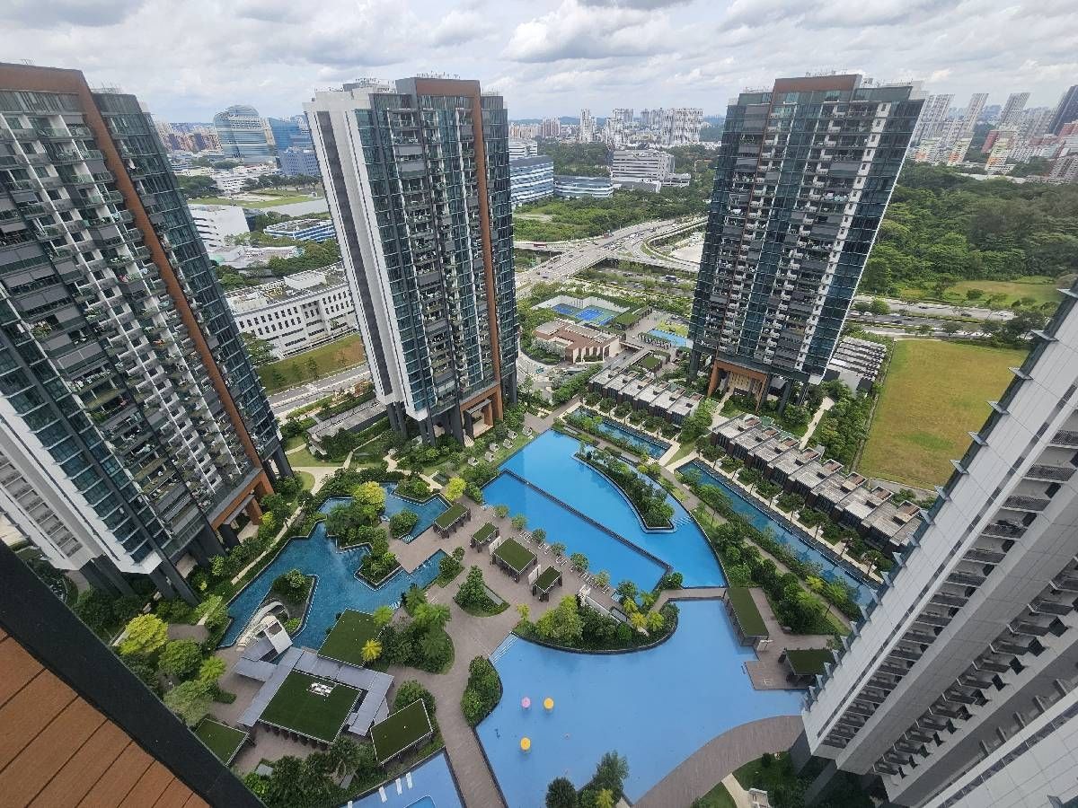 Normanton Park Condominium For Sale, $1,338,000, 2 Bed 1 Bath 657 sqft $2,037.00 psf