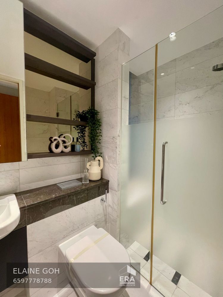 3 Room Ensuite Pte Lift Balconies With Spectacular Sea View N Greenery