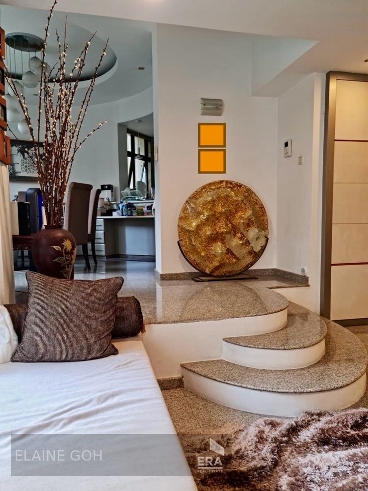 Modified 3 Room (from 4 Room) Ensuites Single Floor 1km River Valley P