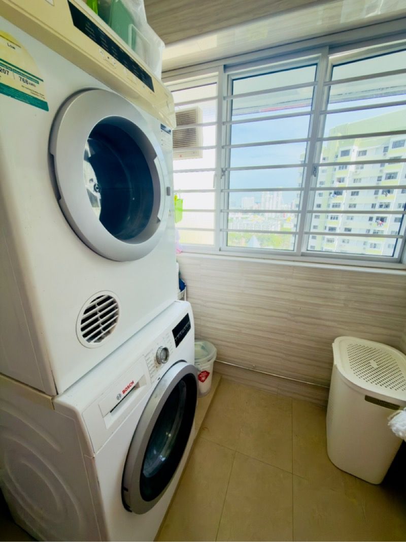 22 Queen's Close HDB Apartment For Sale, $1,288,888, 4 Bed 2 Bath 1,377 sqft $936.00 psf