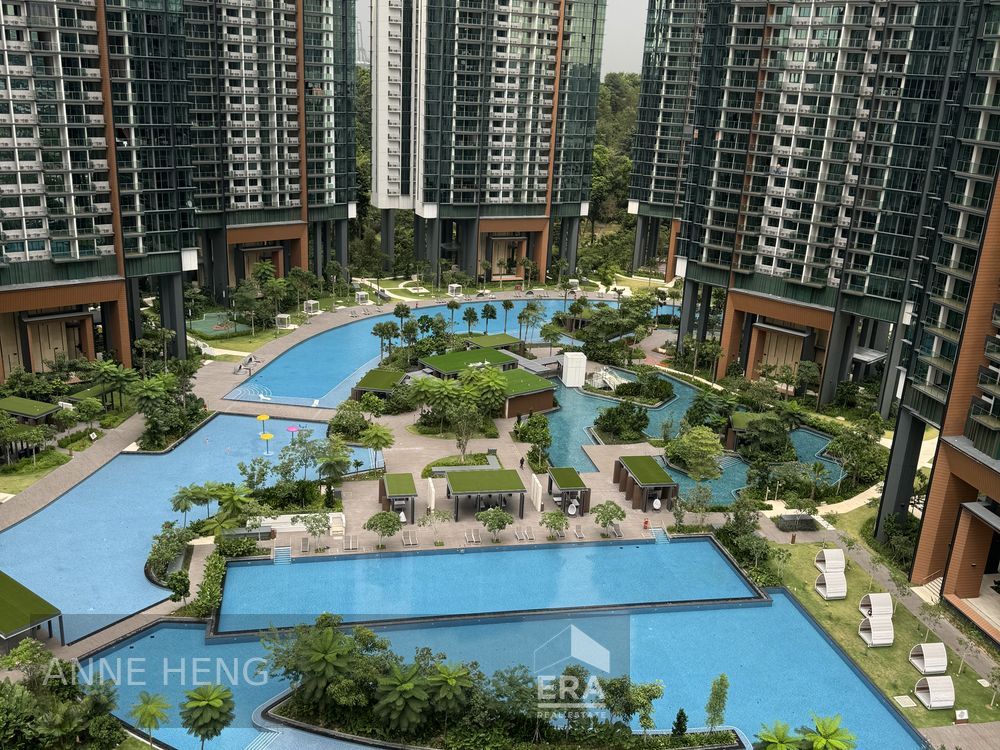 2 Bed 2 Bath With Pool