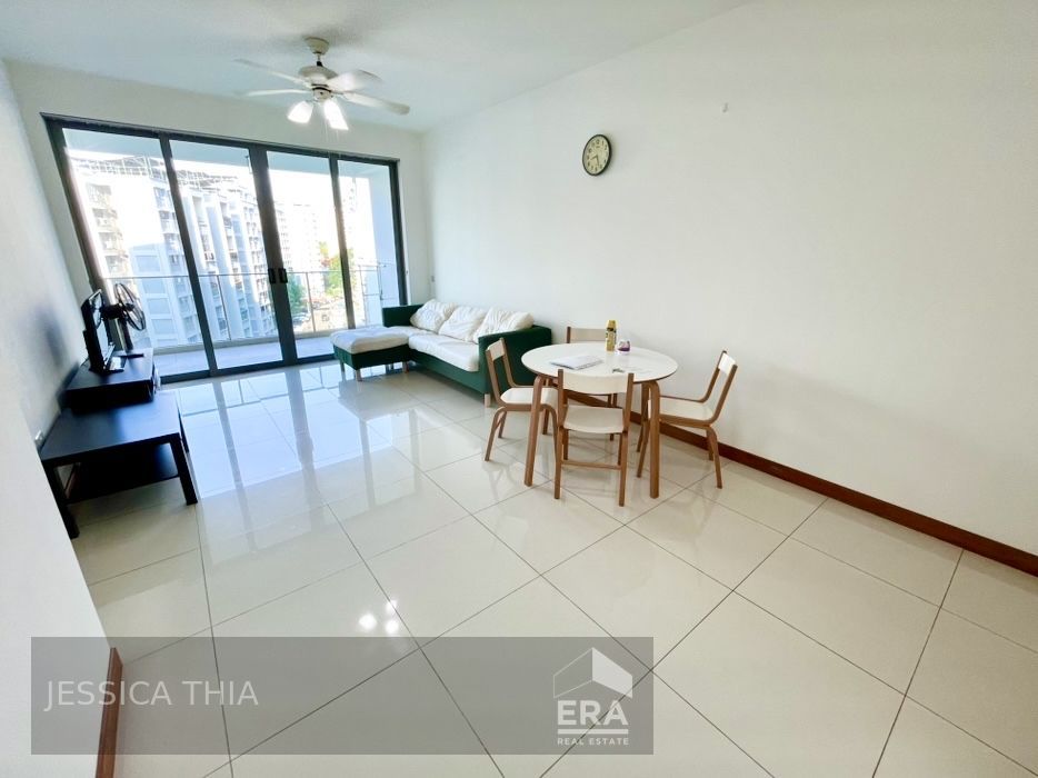 Waterfront Waves, Generous 2 Rms, Balcony, 1 Household Shelter, Mrt
