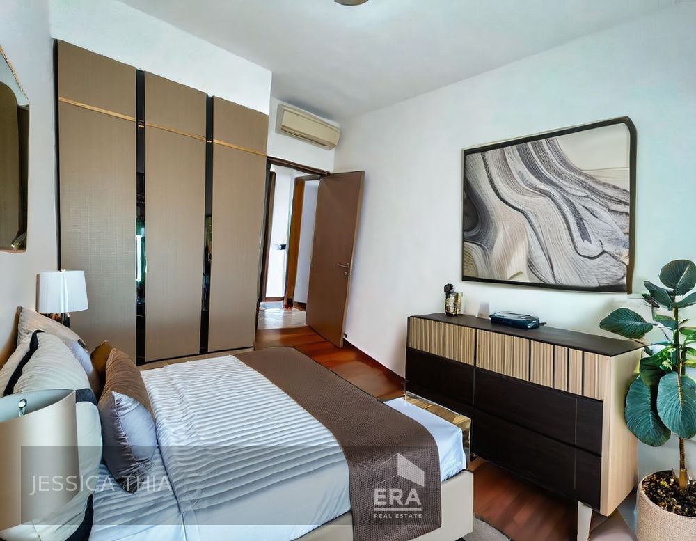 Waterfront Waves, Generous 2 Rms, Balcony, 1 Household Shelter, Mrt