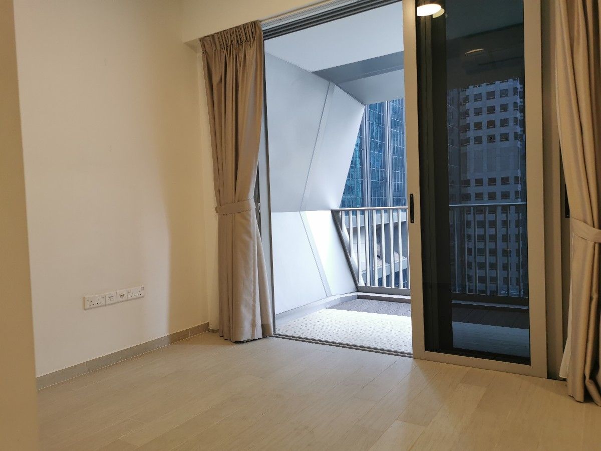 V on Shenton Apartment For Sale, $1,380,000, 2 Bed 1 Bath 689 sqft $2,003.00 psf