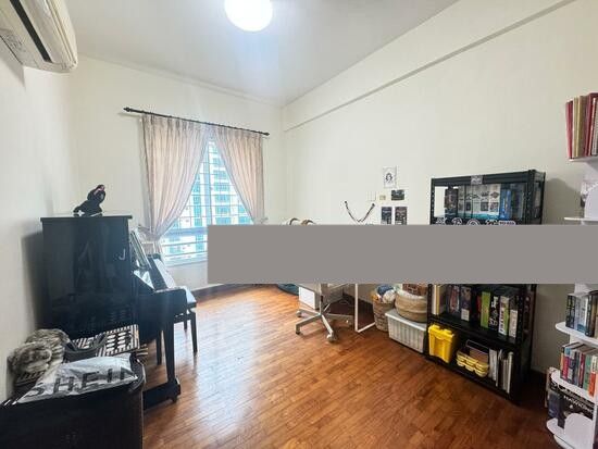 Parkshore Condominium For Sale, $3,000,000, 3 Bed 3 Bath 1,367 sqft $2,195.00 psf