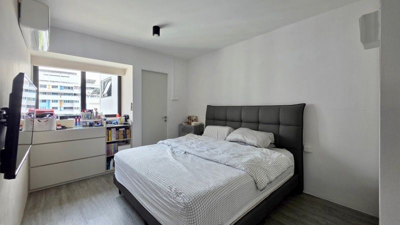 246 Serangoon Avenue 3 HDB Apartment For Sale, $748,000, 3 Bed 2 Bath 904 sqft $827.00 psf