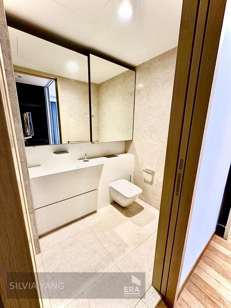 Spacious 2 Beds Plus Study Room for Sale; Connected to Paragon Condominium | D09 Cairnhill | Prop-GPT the AI-Powered Property Guru