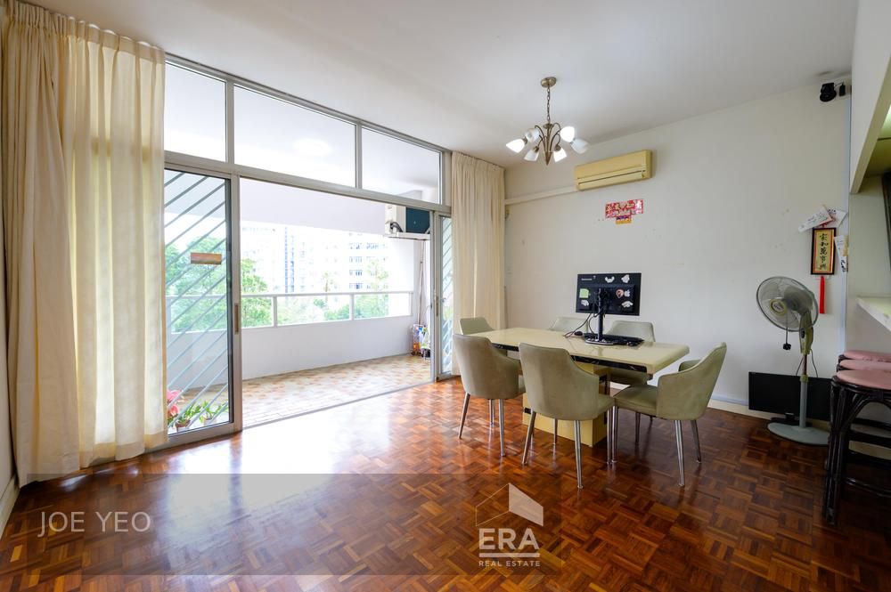 Super Value Buy! Almost Freehold at Leasehold Price! 1km Henry Park!