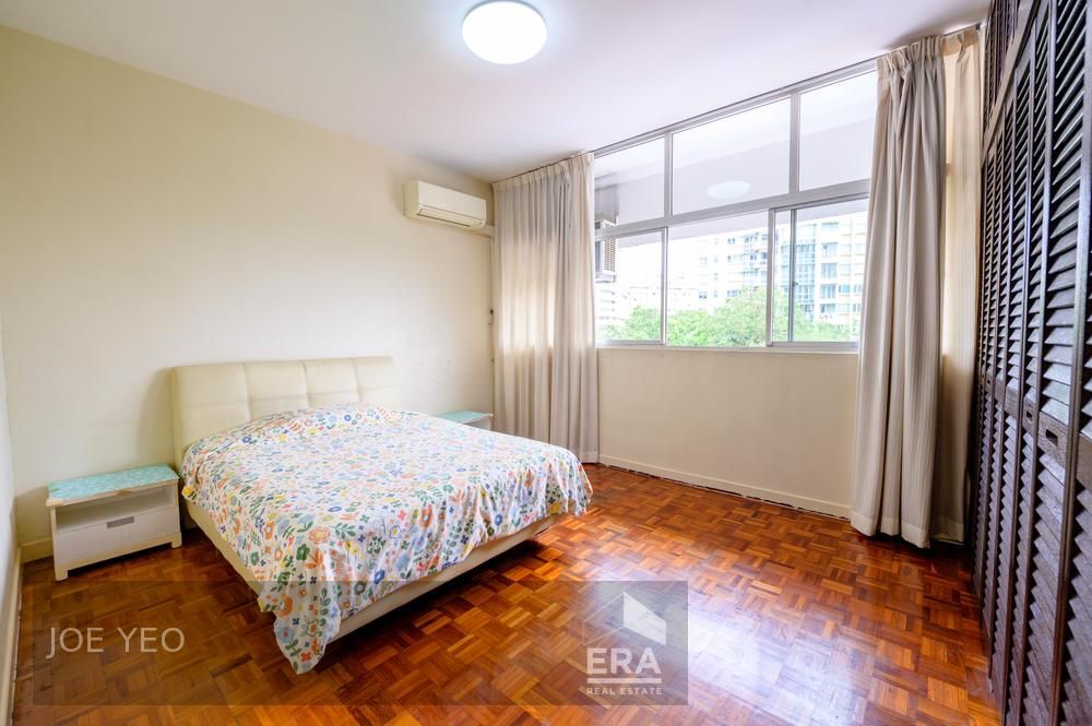 Super Value Buy! Almost Freehold at Leasehold Price! 1km Henry Park!