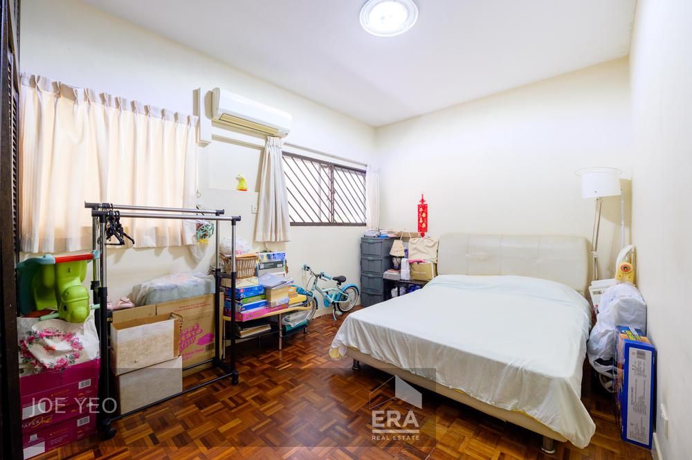 Super Value Buy! Almost Freehold at Leasehold Price! 1km Henry Park!
