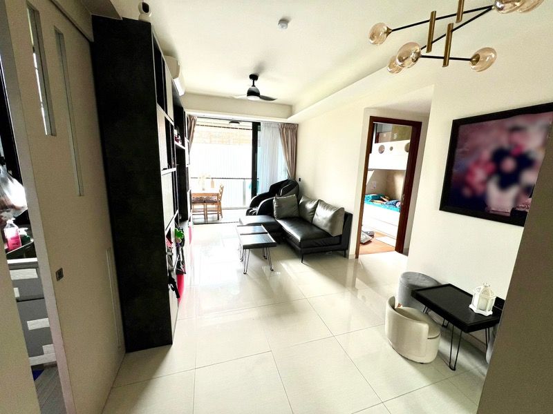 KANDIS RESIDENCE Condominium For Sale, $1,100,000, 2 Bed 2 Bath 808 sqft $1,361.00 psf