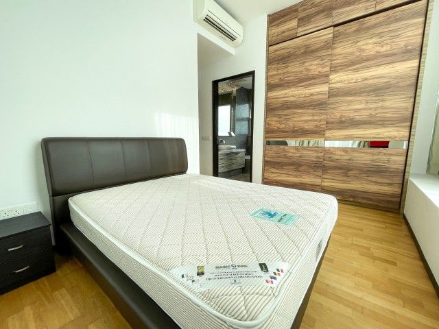 The Vision Condominium For Sale, $1,620,000, 2 Bed 2 Bath 904 sqft $1,792.00 psf