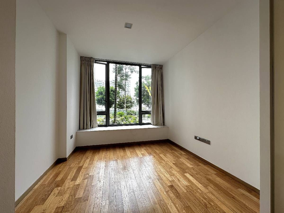 Marina Collection Condominium For Sale, $3,240,000, 3 Bed 3 Bath 2,099 sqft $1,544.00 psf