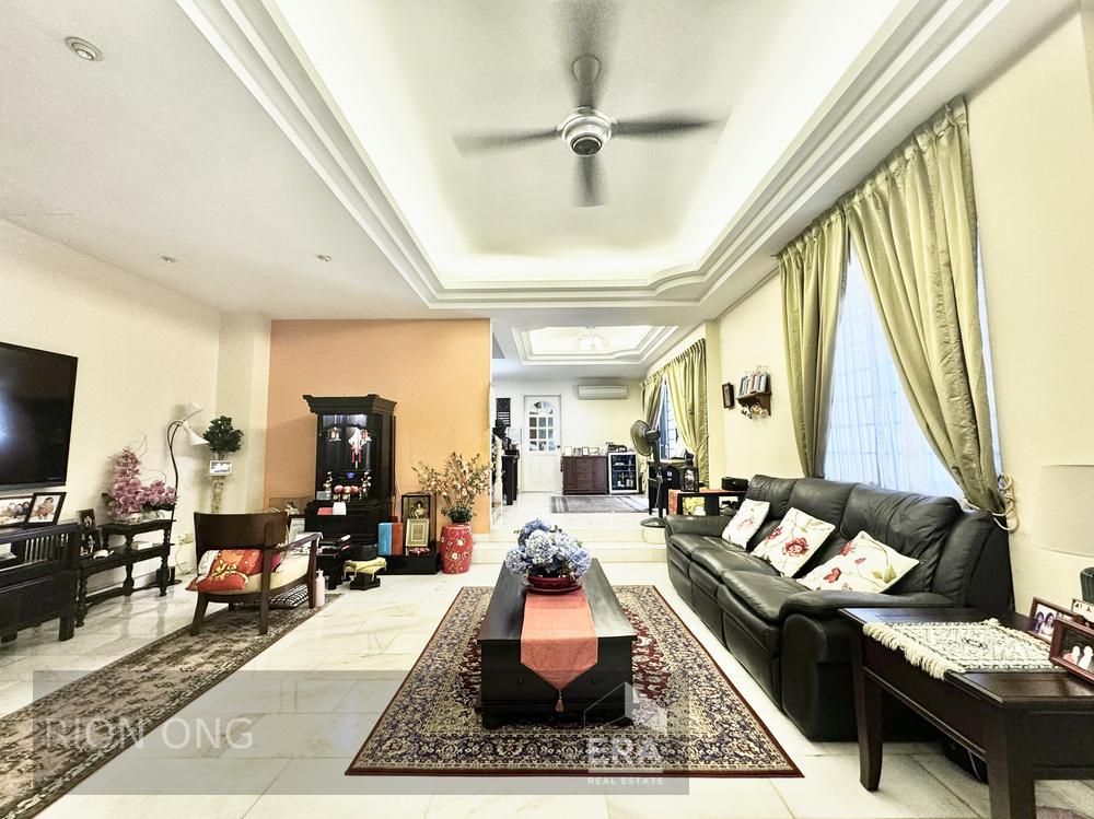 Well Kept Fh Corner Terrace for Sale