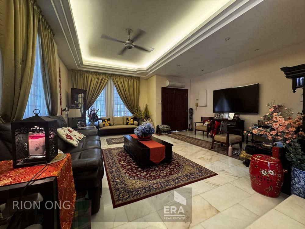 Well Kept Fh Corner Terrace for Sale