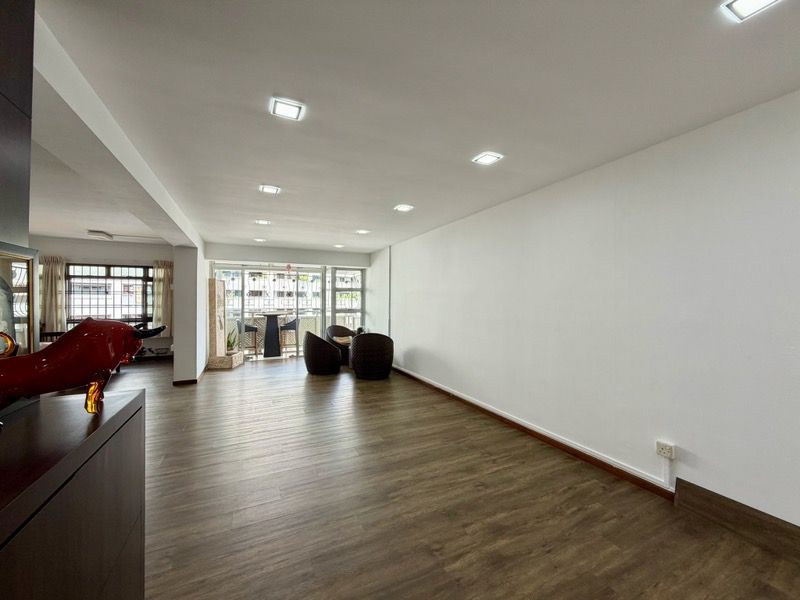 529 Jelapang Road HDB Apartment For Sale, $976,000, 3 Bed 2 Bath 1,560 sqft $626.00 psf HDB Apartment | D23 Bukit Panjang | Prop-GPT the AI-Powered Property Guru