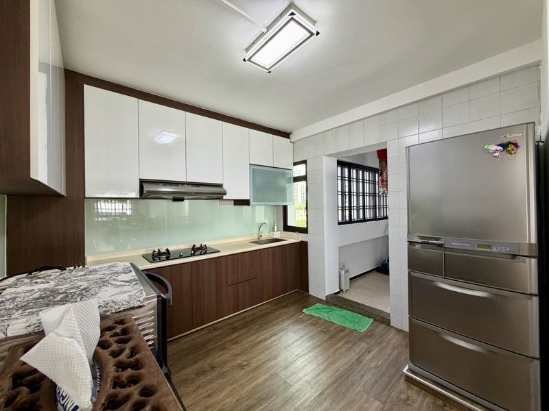 529 Jelapang Road HDB Apartment For Sale, $976,000, 3 Bed 2 Bath 1,560 sqft $626.00 psf