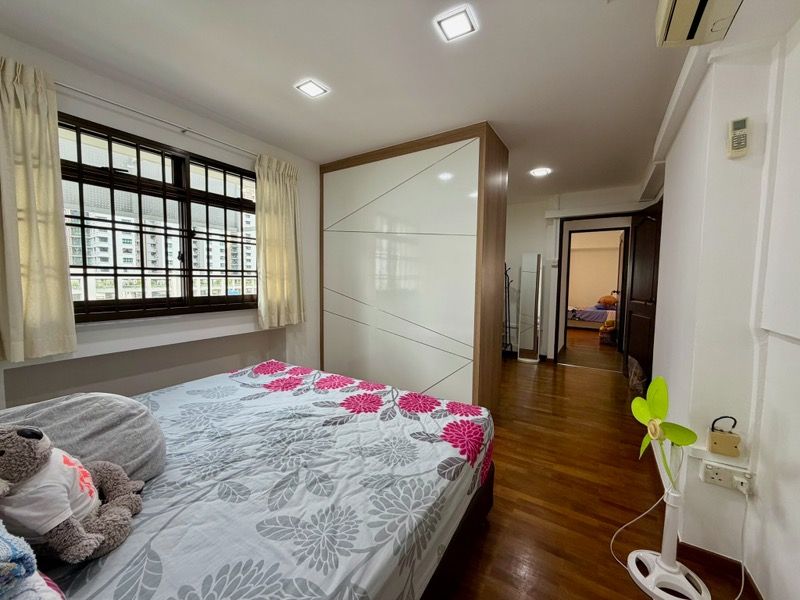 529 Jelapang Road HDB Apartment For Sale, $976,000, 3 Bed 2 Bath 1,560 sqft $626.00 psf