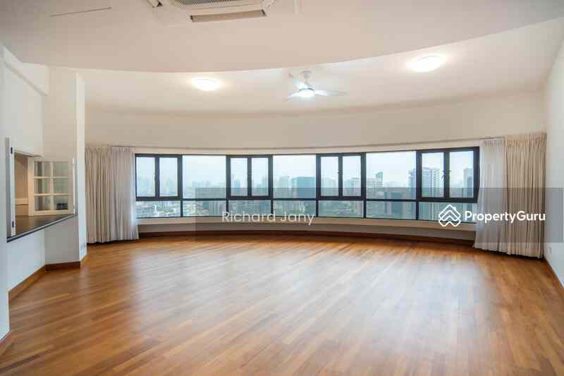 Prop-GPT: Apartment: D10  The Draycott