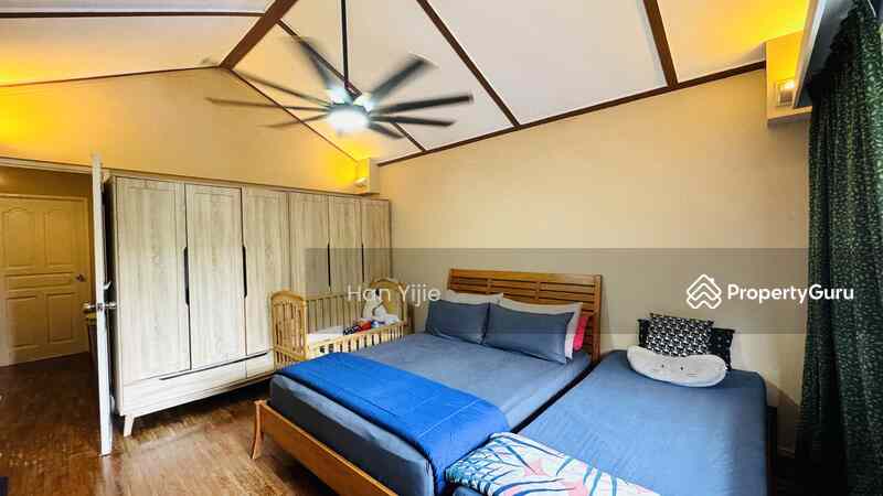 Prop-GPT: HDB Flat: D18 Pasir Ris 471 Pasir Ris Drive 6