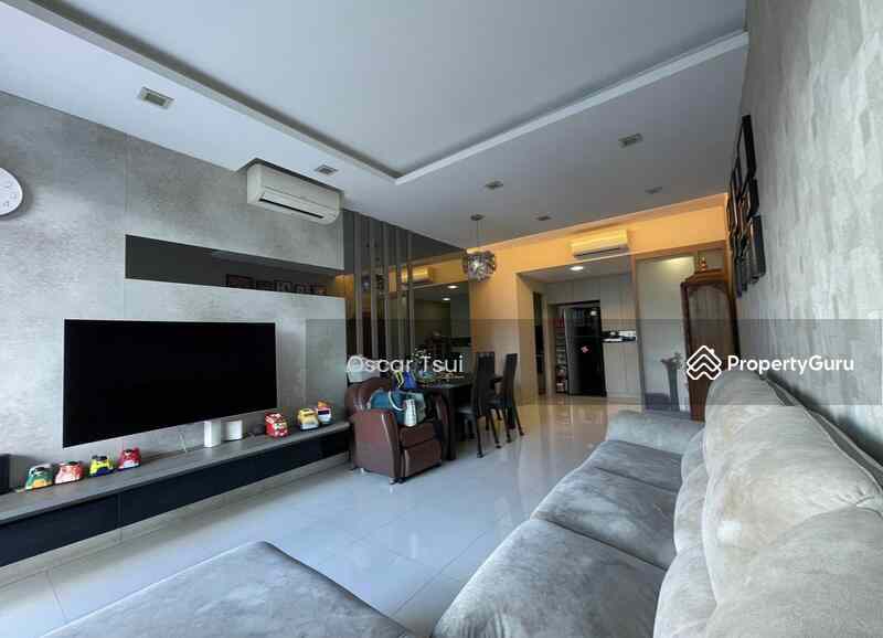 Prop-GPT: Condominium: D19  Oasis Garden