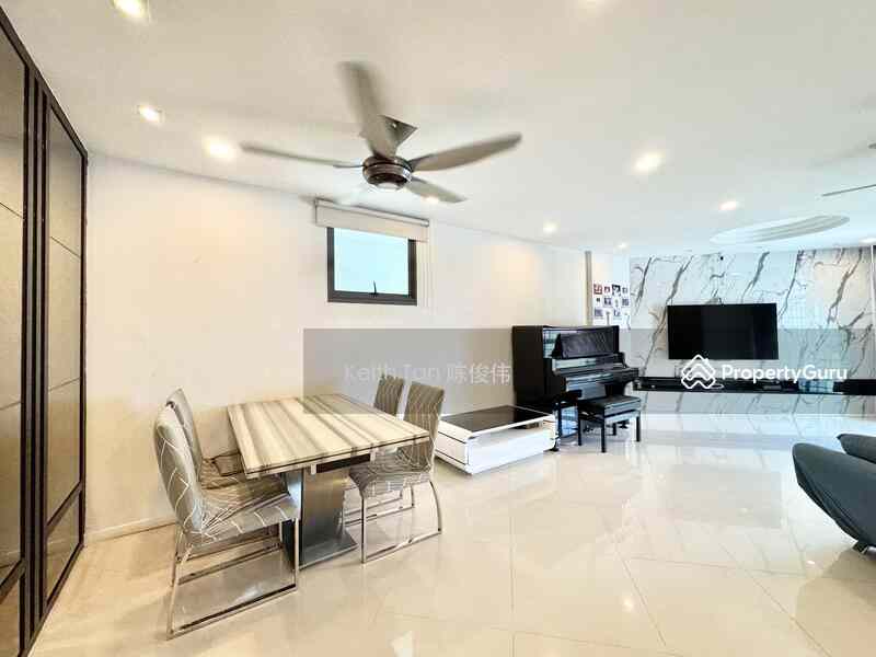 Prop-GPT: HDB Flat: D25  690F Woodlands Drive 75