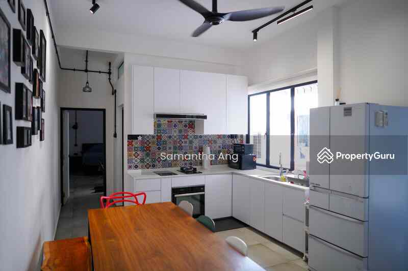 Prop-GPT: Shophouse: D15  372 East Coast Road