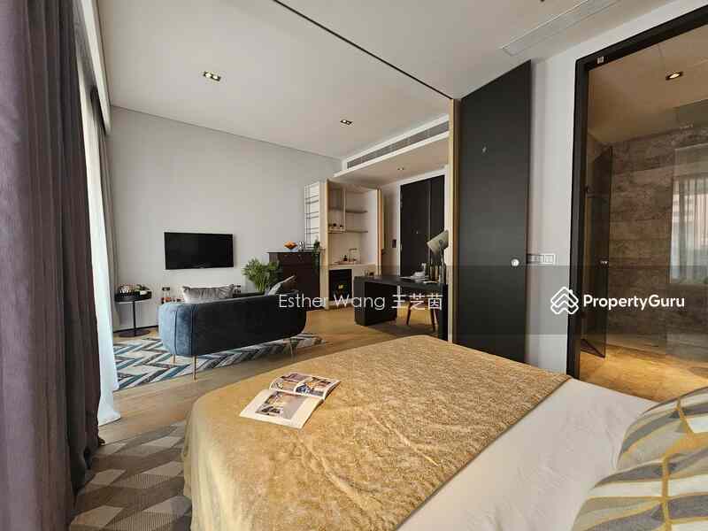 Prop-GPT: Condominium: D09  OUE Twin Peaks