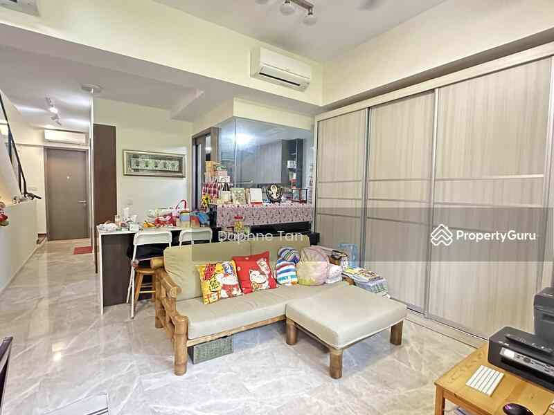 Prop-GPT: Condominium - Cluster House: D05  Kent Ridge Hill Residences