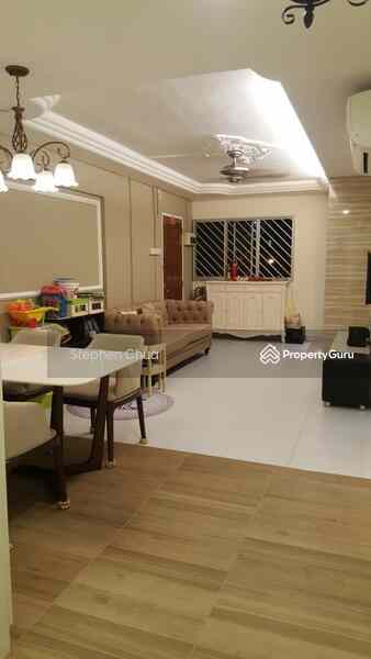 Prop-GPT: HDB Flat: D05  375 Clementi Avenue 4
