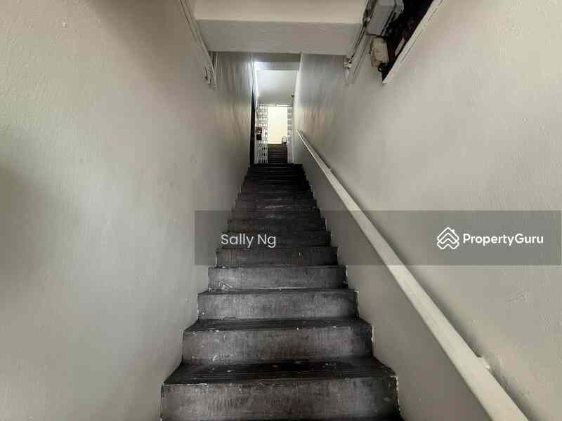 Prop-GPT: Shophouse: D14  Charming Freehold Walk-up with High Rental Yield and near 3 MRT